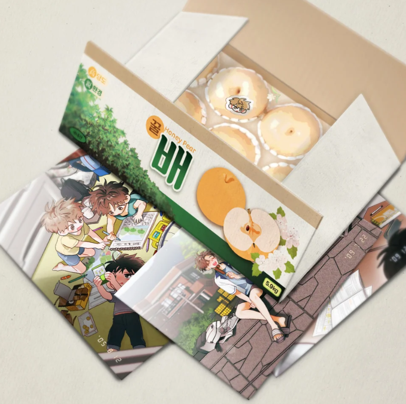 Pear Blossom Printed Photos Set