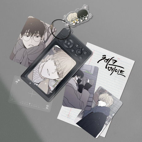 Checkmate Photocard Holder Package