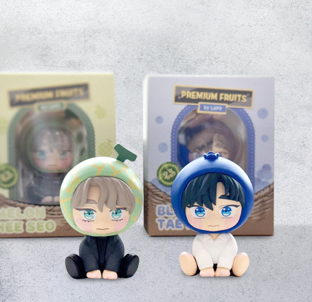 A Tree Without Roots Mini Figs