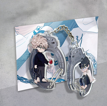 A Tree Without Roots Chain  Carabiner