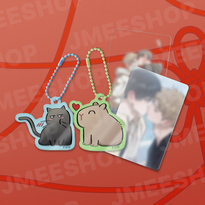 Red Thread Quest Kiss Magnetic Acrylic Keychain