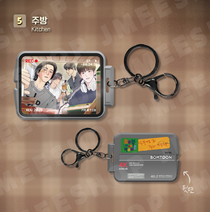[Regular/Pre-order] [BOM sweet HOME] Camcorder Keyring