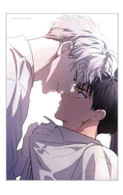 Noctea Pop-up: Us in Bloom Chiffon Poster