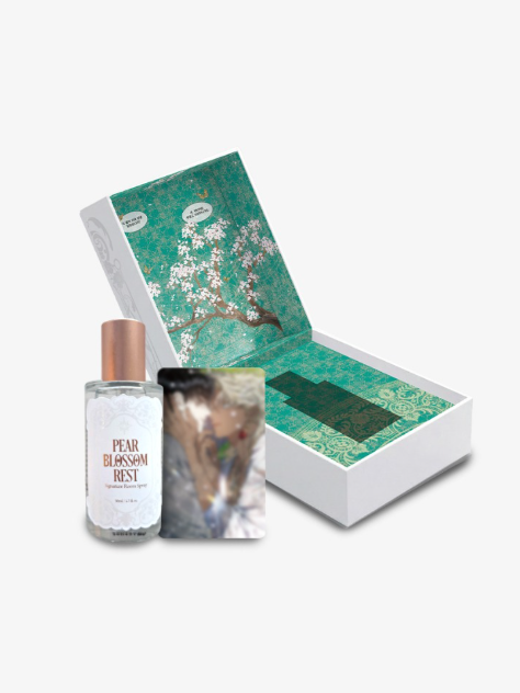 [Regular/Pre-order] Blossoms of the White Night Room Spray