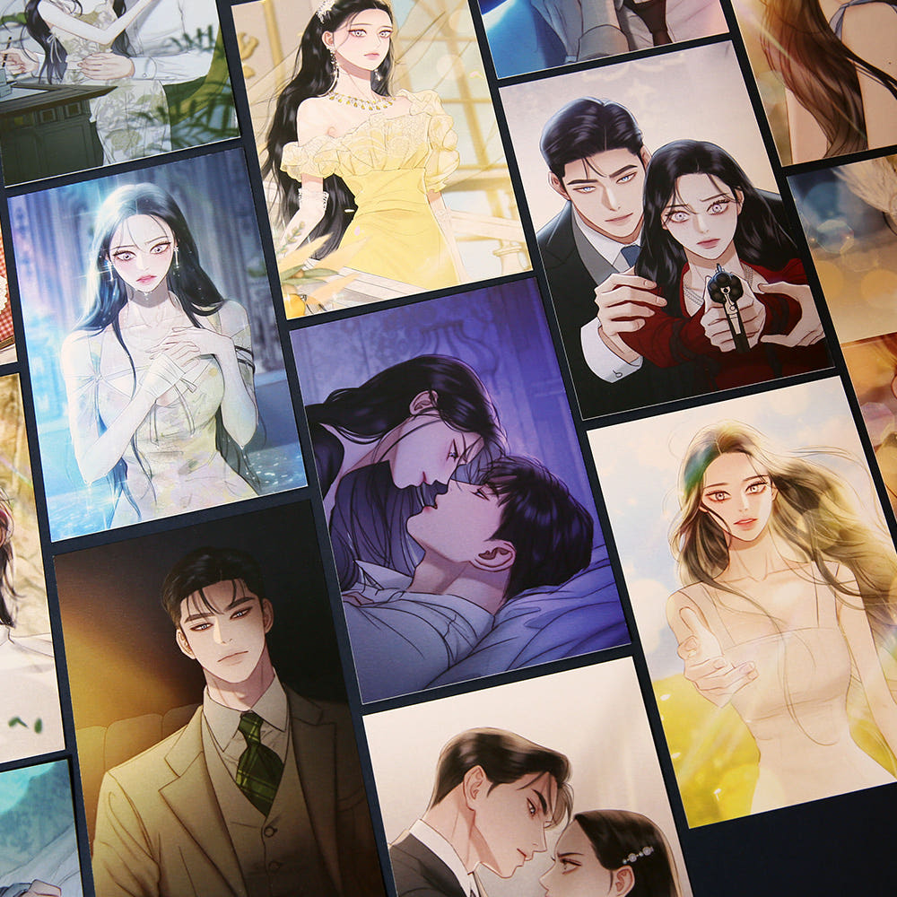 Serena Postcard Book
