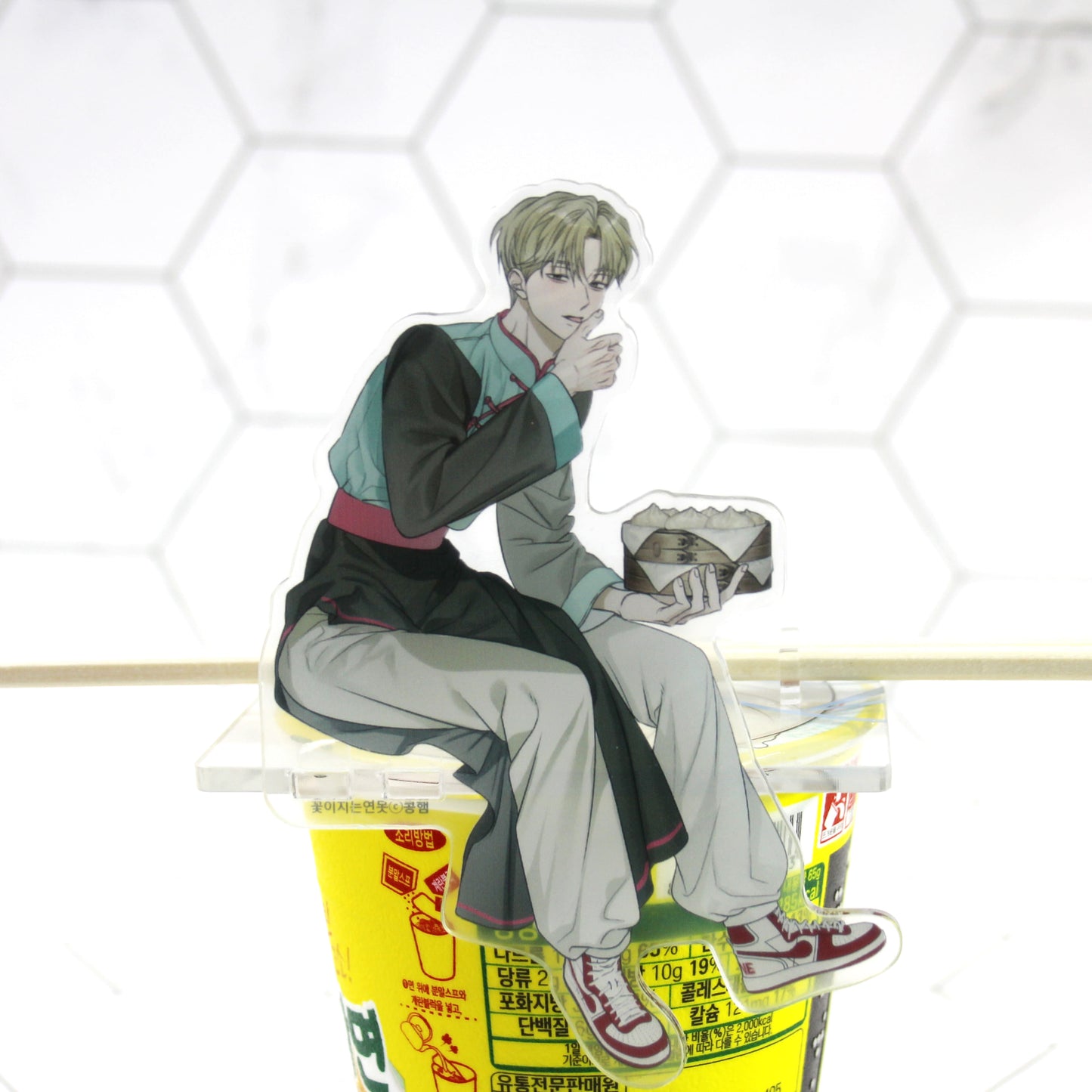[Pre-order] The Pond Where Flowers Fall Noodle Stopper