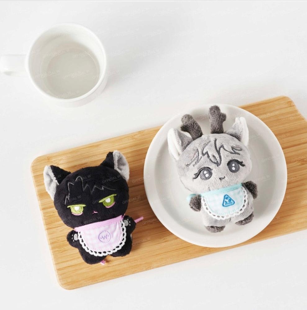 [In Stock] Pizza Delivery Man and Gold Palace Plush Dolls