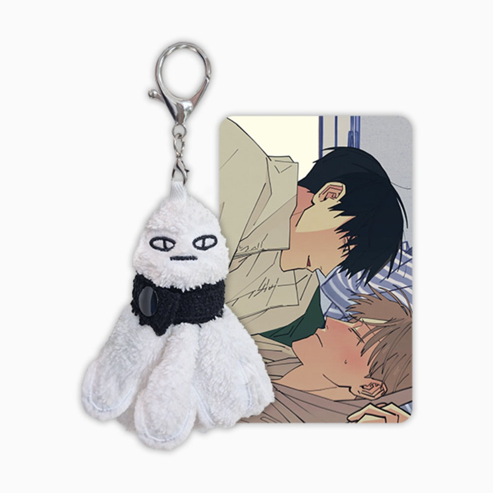 [Pre-order] Courtside Courtship Badminton Shuttlecock Towel Keychain