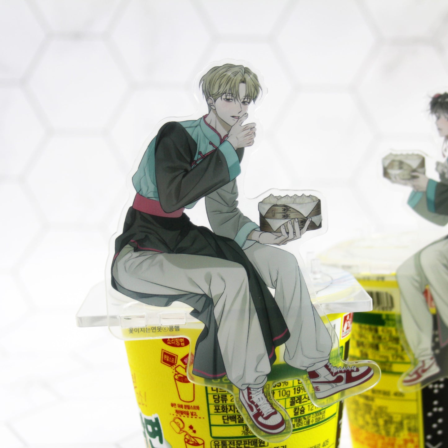 [Pre-order] The Pond Where Flowers Fall Noodle Stopper