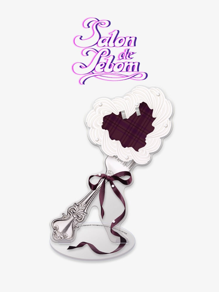 [Regular/Pre-order] Salon de Lebom: Between Aprons & Gloves Acrylic Can Badge Frame