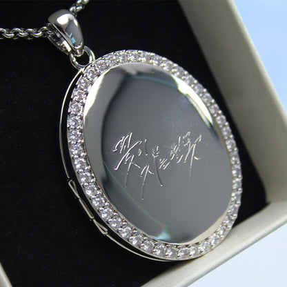 [Limited Edition] Pond Where Flowers Fall Pendant